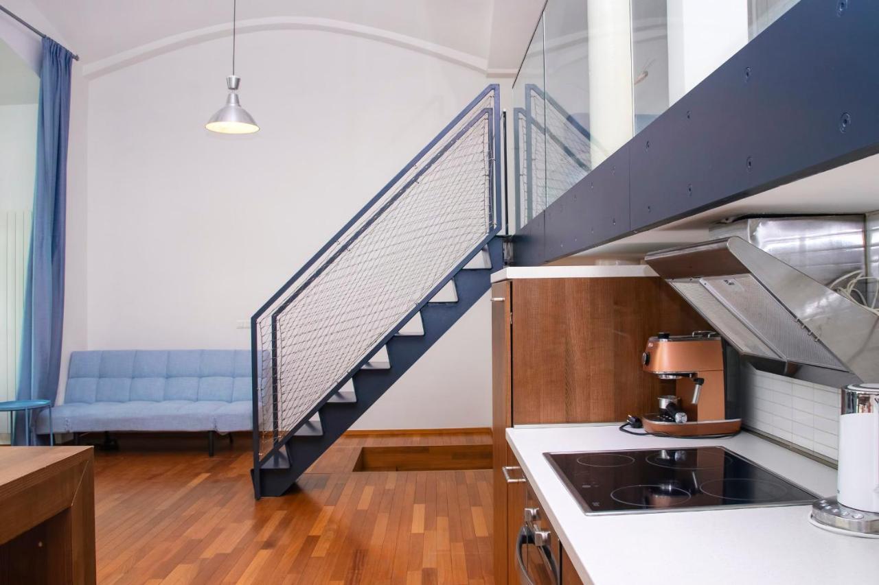 Modern Apartment With Terrace And Air Conditioning Praha Exteriér fotografie
