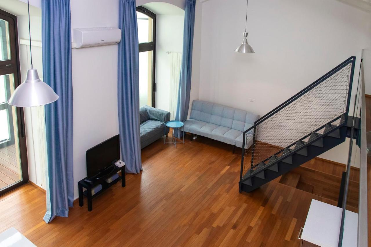Modern Apartment With Terrace And Air Conditioning Praha Exteriér fotografie